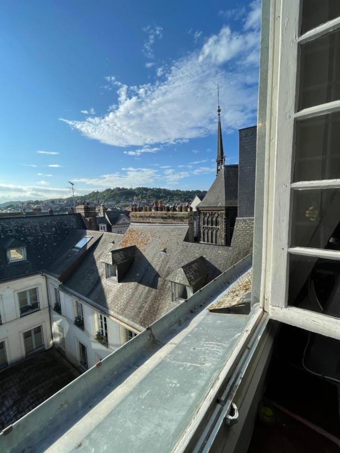Le Loft Du Homard Bleu - Entre Ciel Et Mer - Free Parking 500M Honfleur Exterior photo